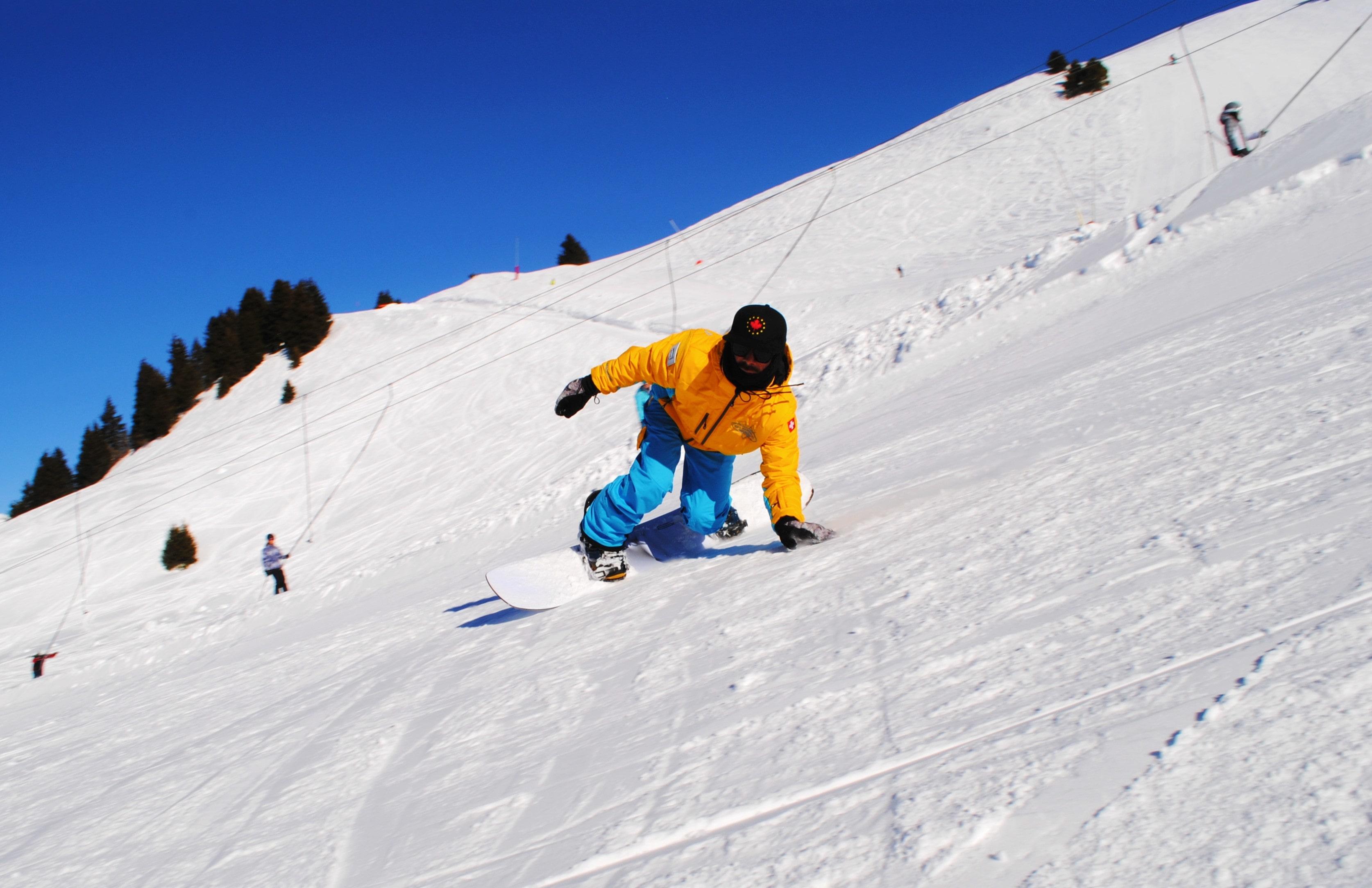 Villars - Private Snowboarding Lessons for All Ages