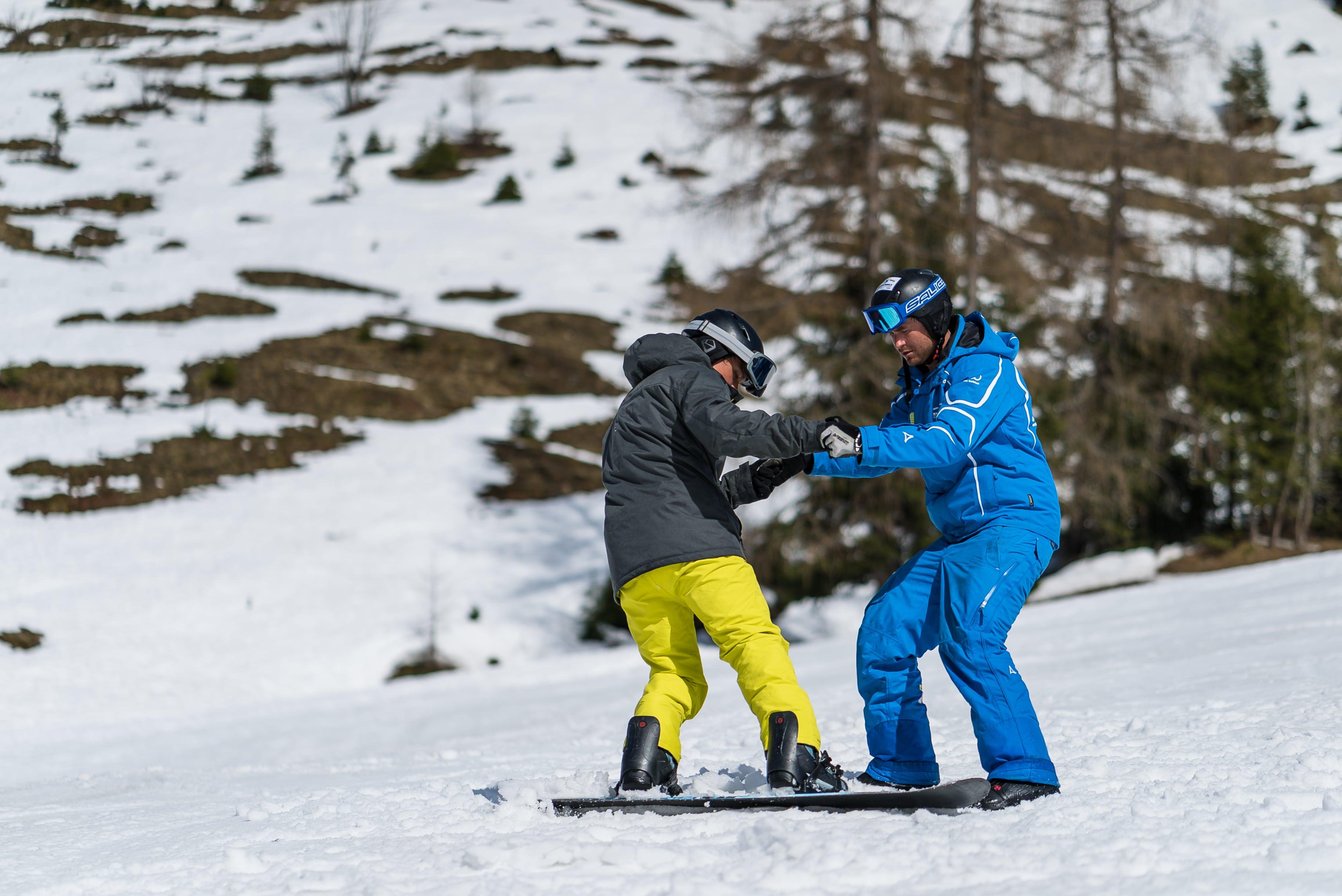 Flachau - Adult Snowboarding Lessons