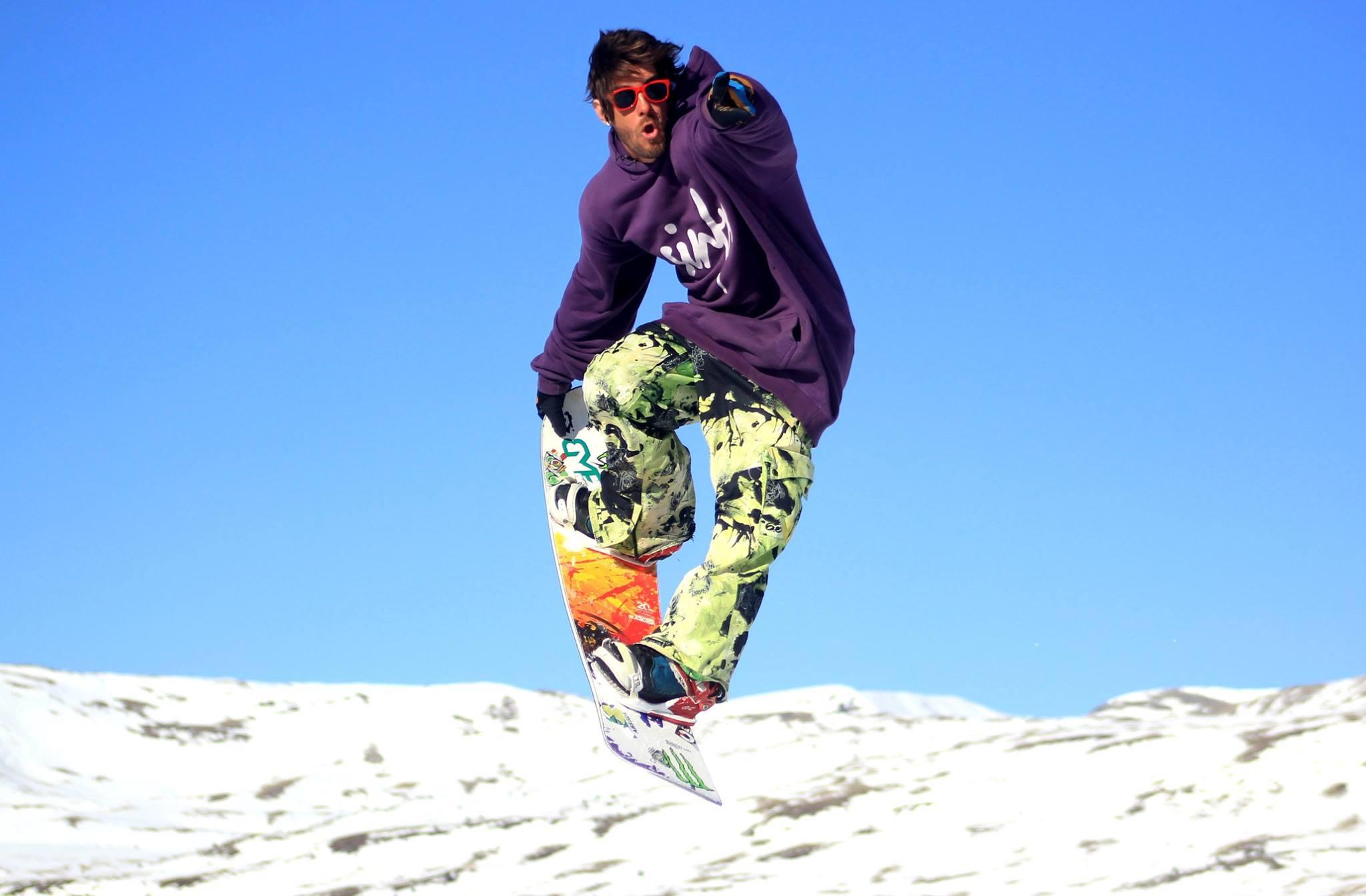 Klosters - Private Freestyle Snowboarding Lessons with Rodrigo