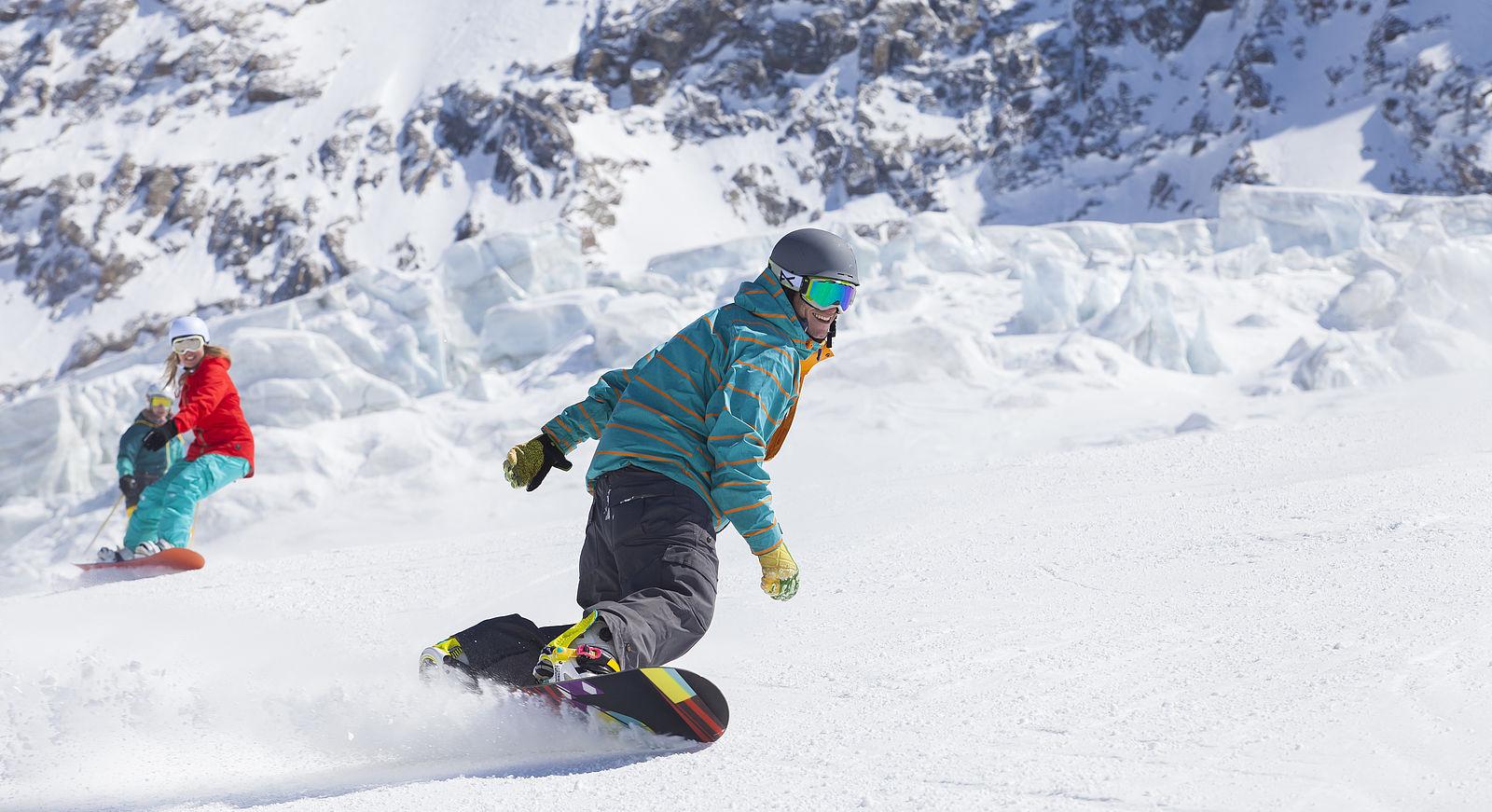 Saas-Fee - Snowboarding Lessons (from 8 y.) for All Levels