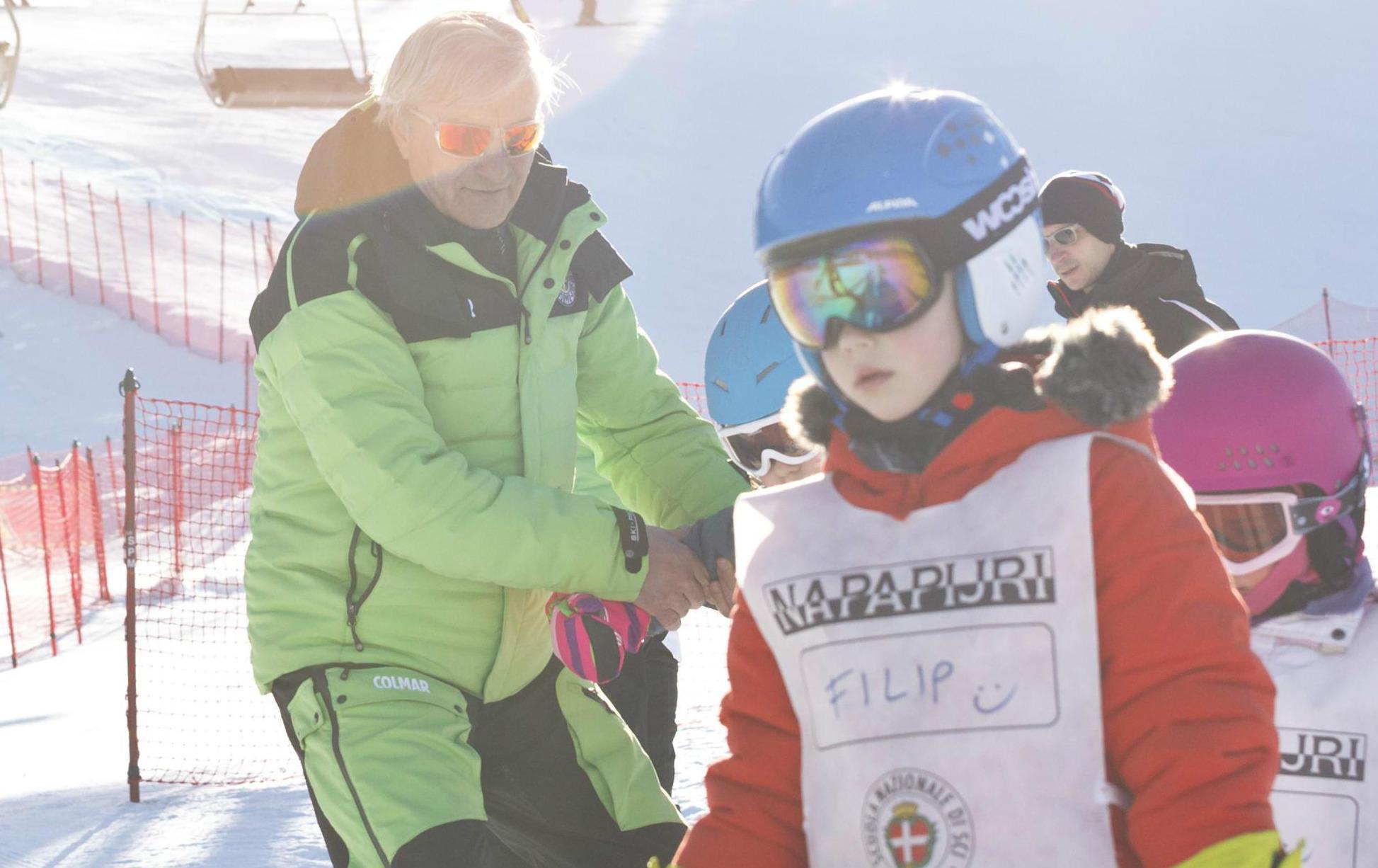 Bormio - Kids Ski Lessons (6-12 y.) for All Levels - Half Day