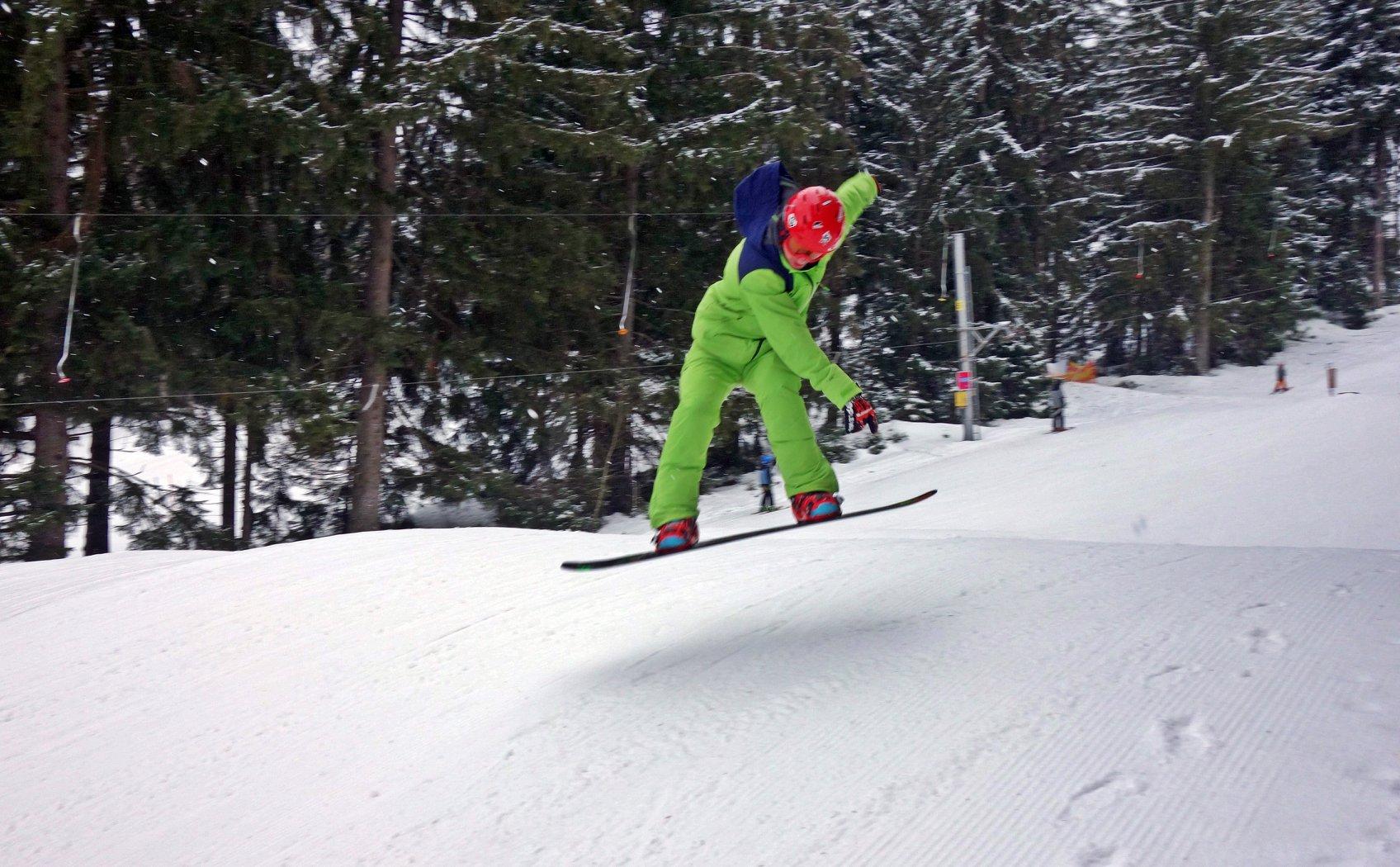 Zelezna Ruda - Spicak - Private Snowboarding Lessons for Adults of All Levels