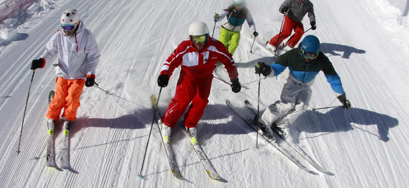 Les Orres - Teens & Adult Ski Lessons for Experienced Skiers - Morning