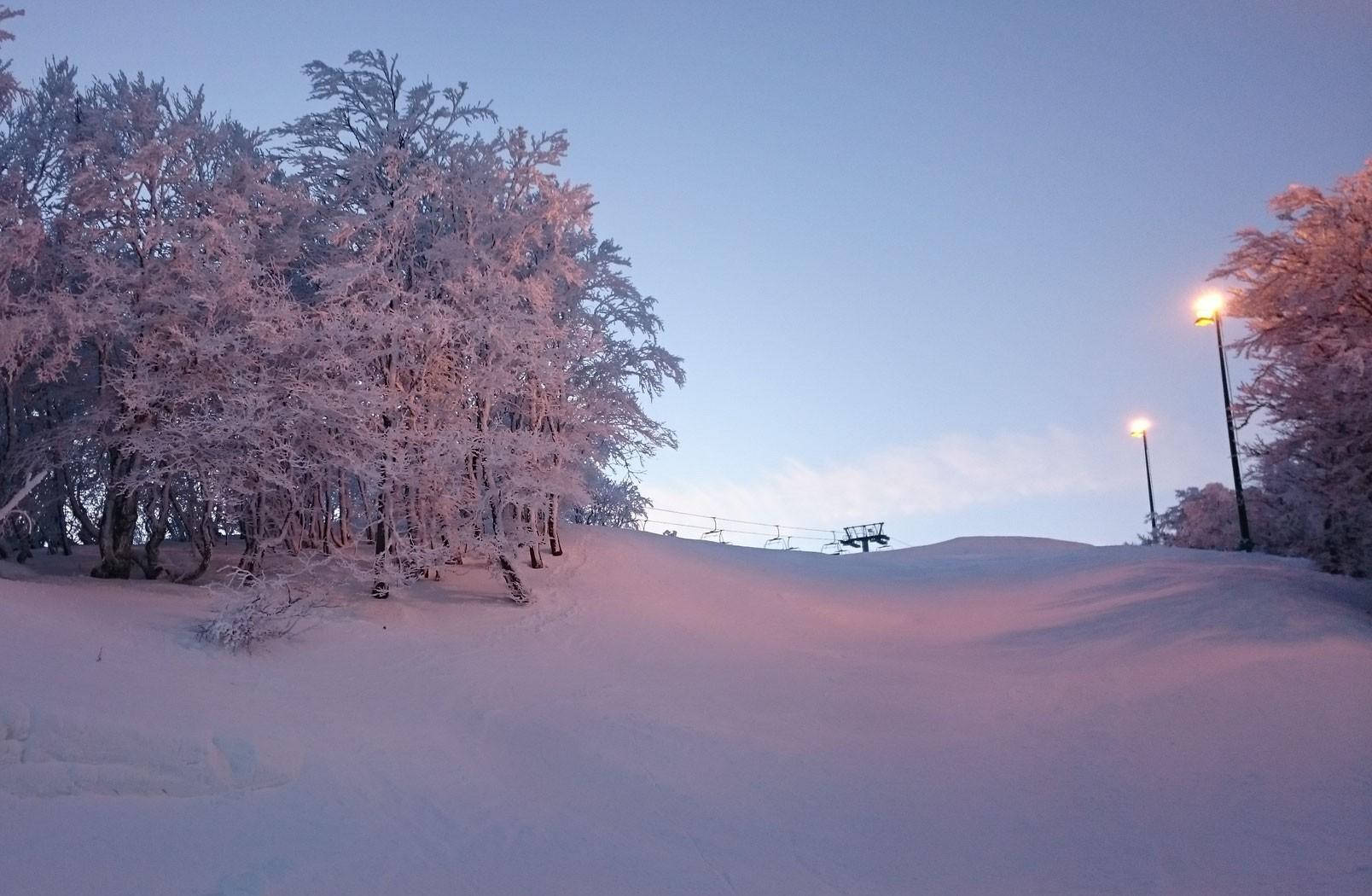 Super-Besse - Ski Lessons for Adults - Night Skiing