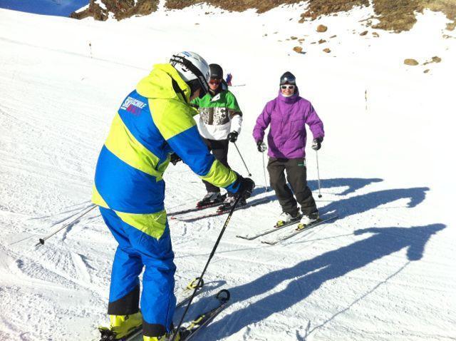 Oetz (Hochoetz) - Private Ski Lessons for Adults of All Levels