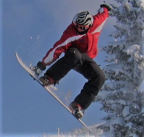 Zell am Ziller - Kids Snowboarding Lessons (8-14 y.) for Intermediates