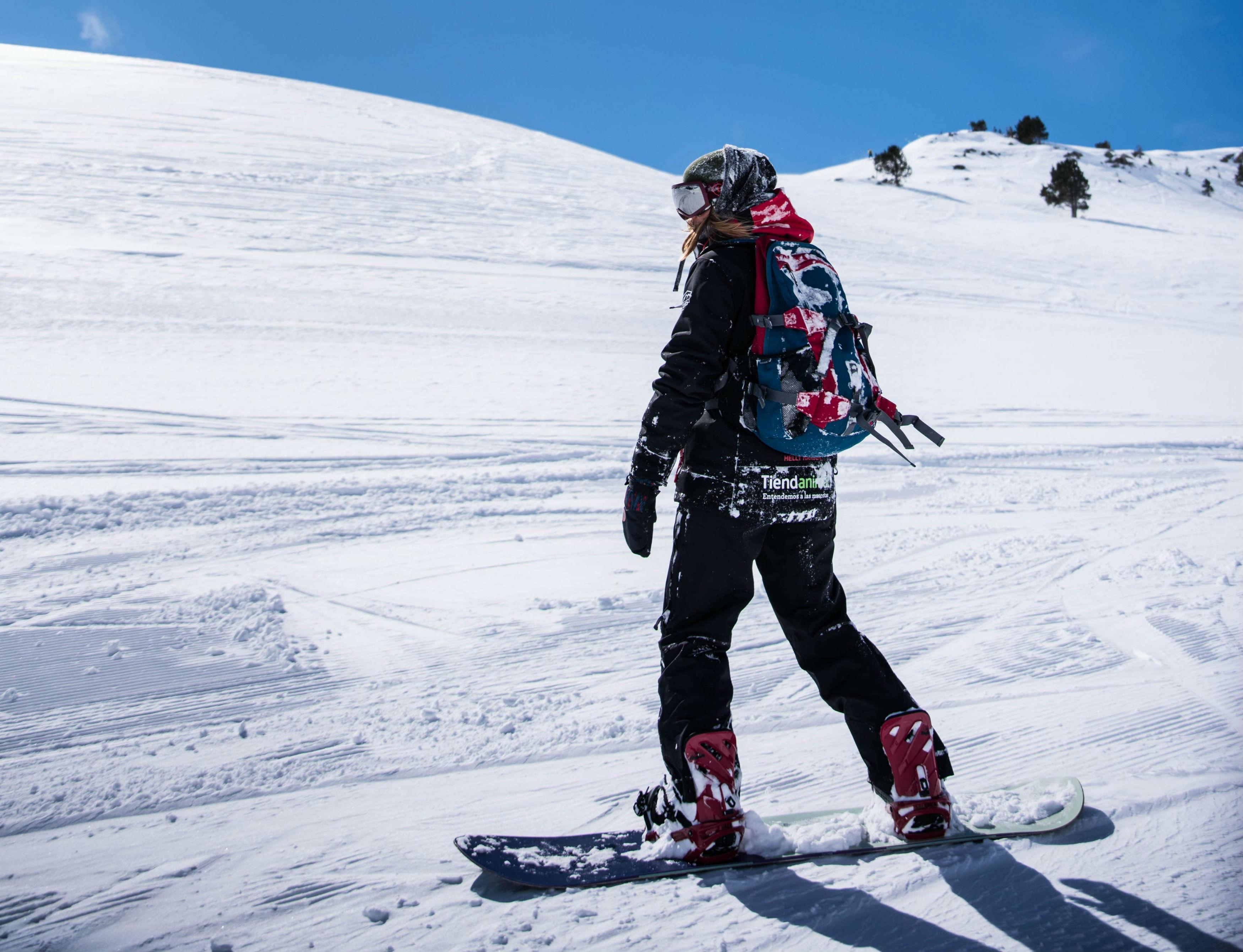 Baqueira Beret - Private Snowboarding Lessons in High Season