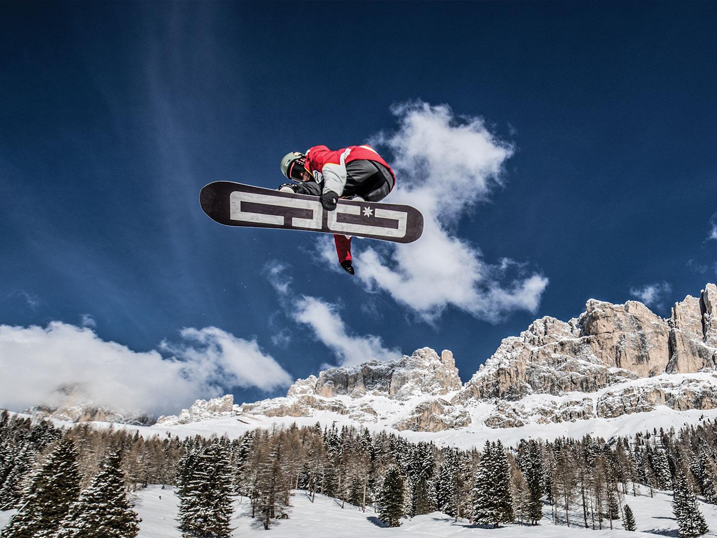 Val di Fassa - Snowboarding Lessons for Kids & Adults - Advanced