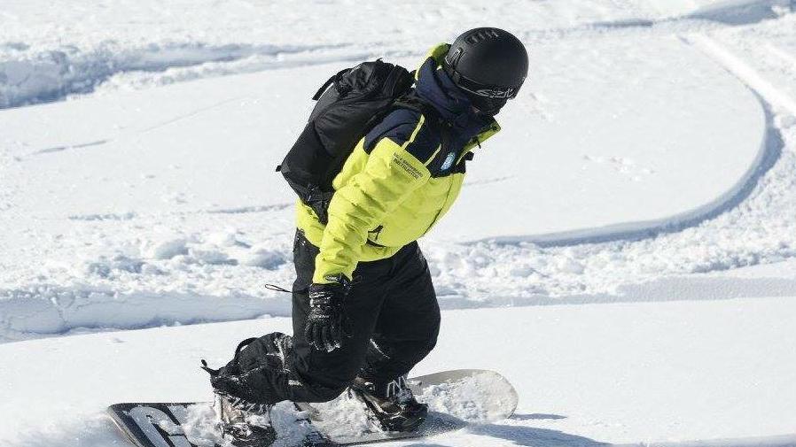 Val d'Isere - Snowboarding Lessons (from 8 y.) - Low Season