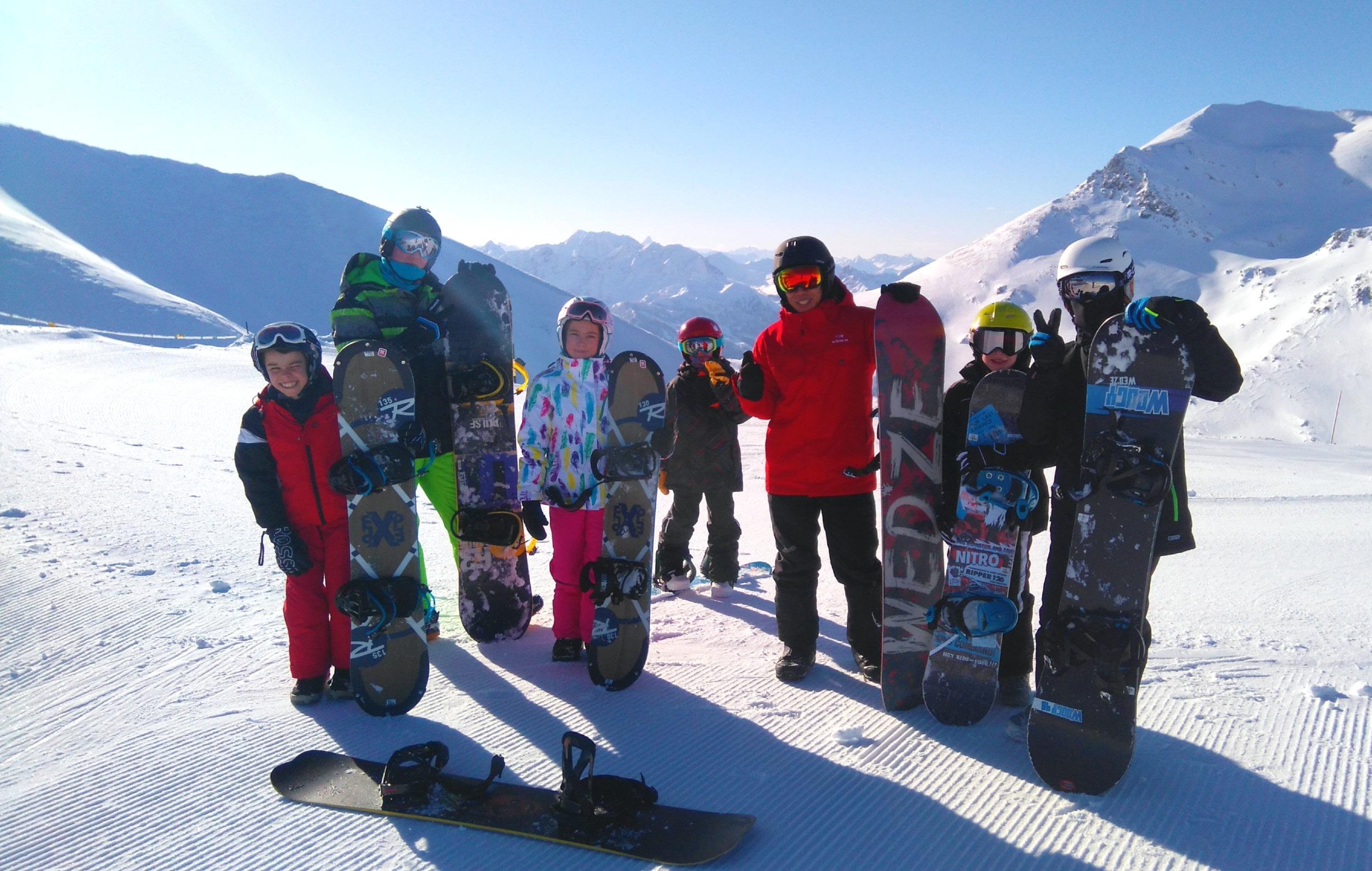 Valfrejus - Snowboarding Lessons (from 8 y.) for All Levels