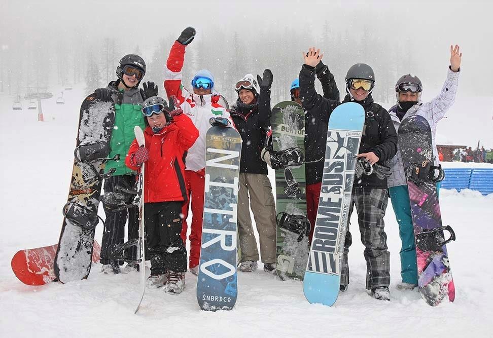 Sauze d'Oulx - Snowboarding Lessons for Kids & Adults of All Levels