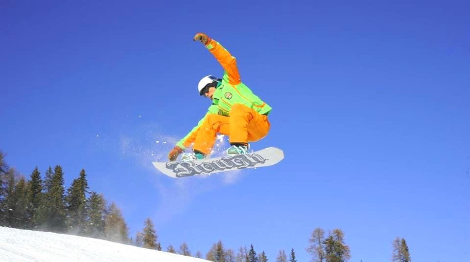 Folgarida-Marilleva - Snowboarding Lessons Kids (from 8 y.) & Adults - Christmas