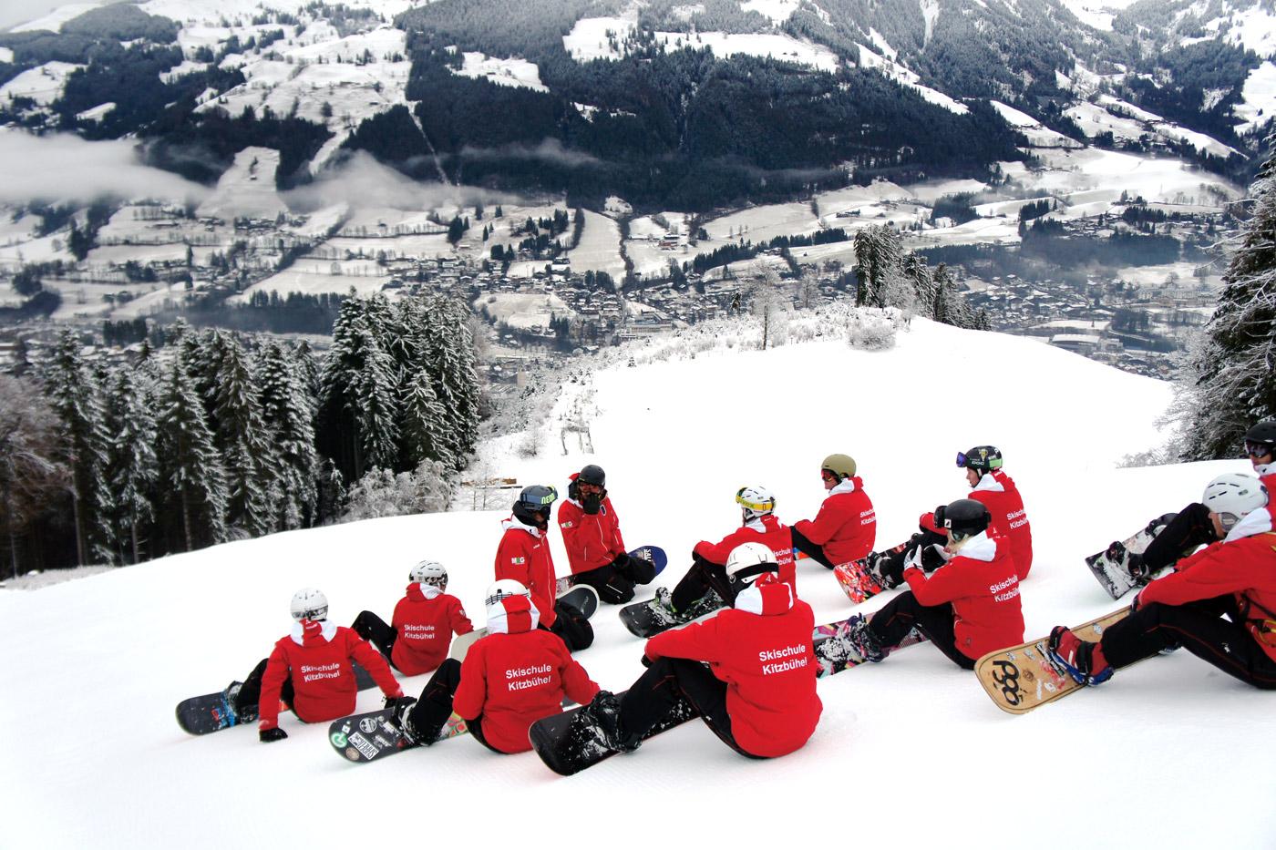 Kitzbühel - Snowboarding Lessons for Kids & Adults - First Timer