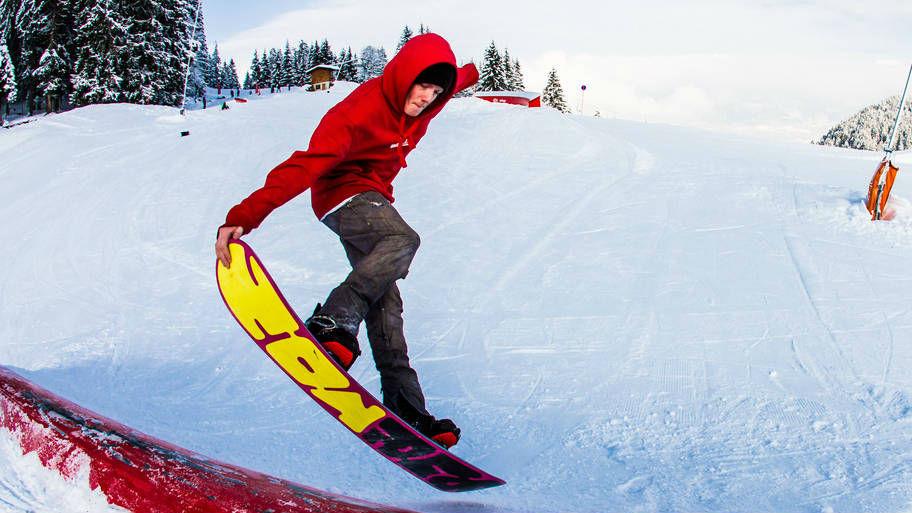 Söll - Snowboarding Lessons for All Ages (from 8 y.) - Advanced