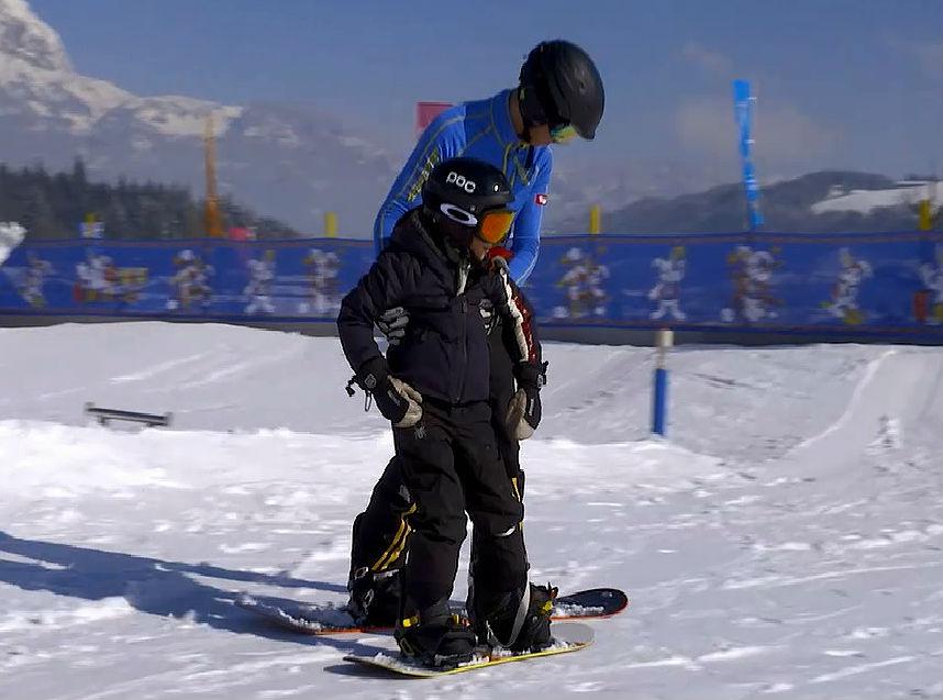Kitzbühel - Private Snowboarding Lessons for All Levels & Ages