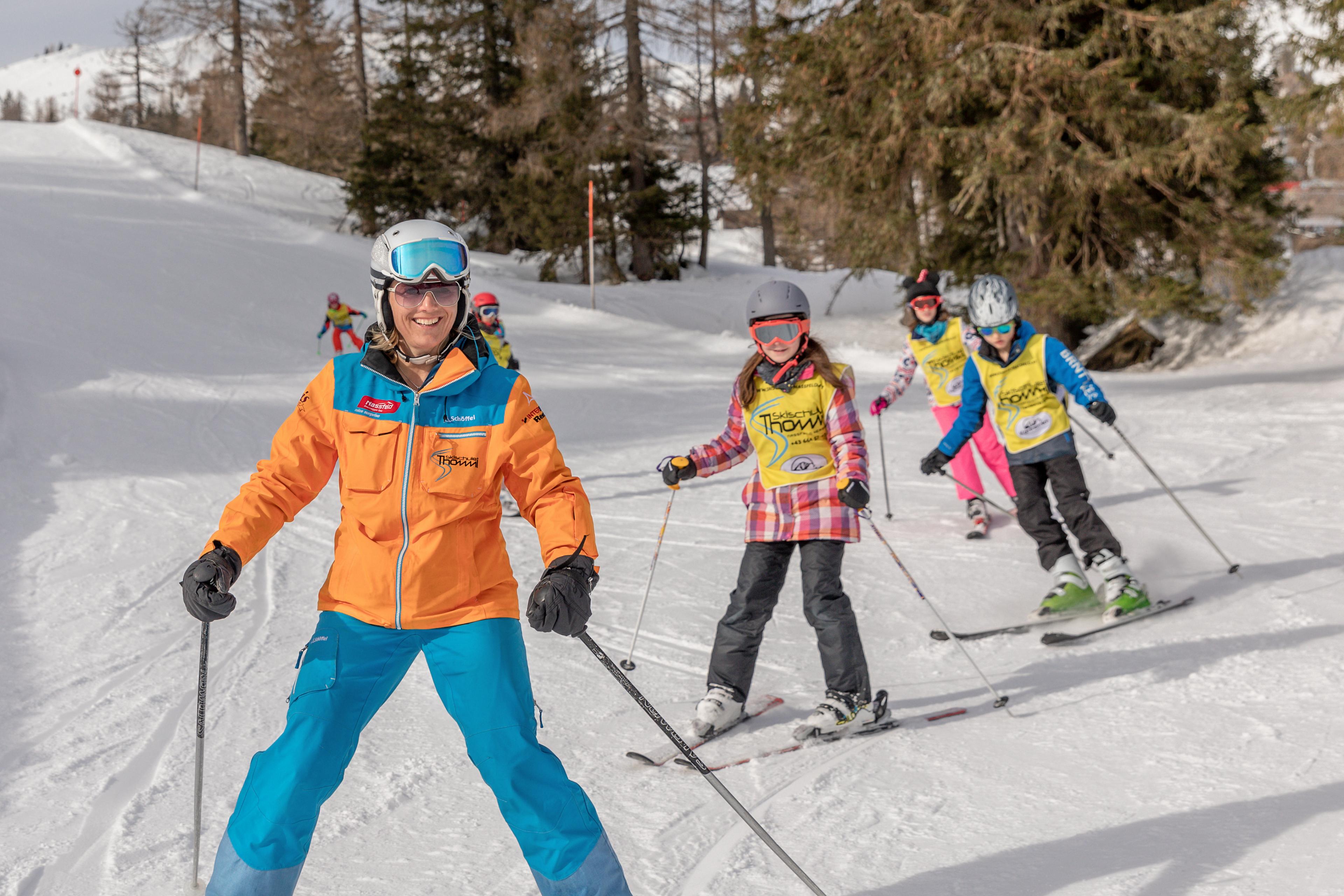 Nassfeld Hermagor - Teen Ski Lessons (13-18 y.) for First Timers