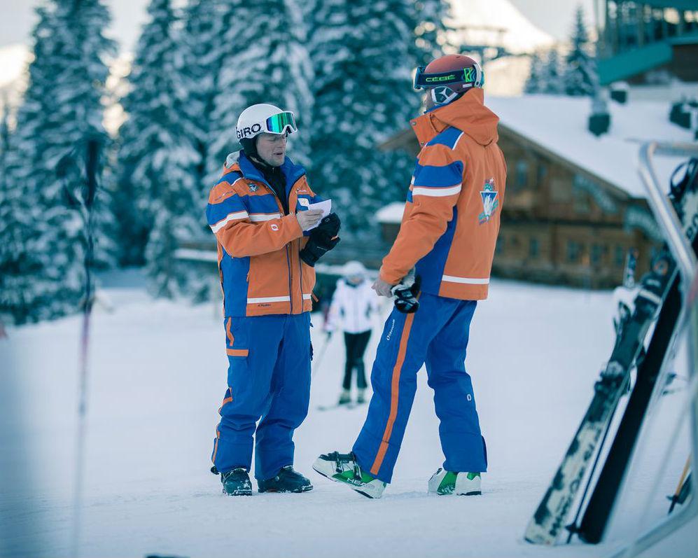 Berwang - Private Ski Lessons for Adults at Zugspitze for All Levels