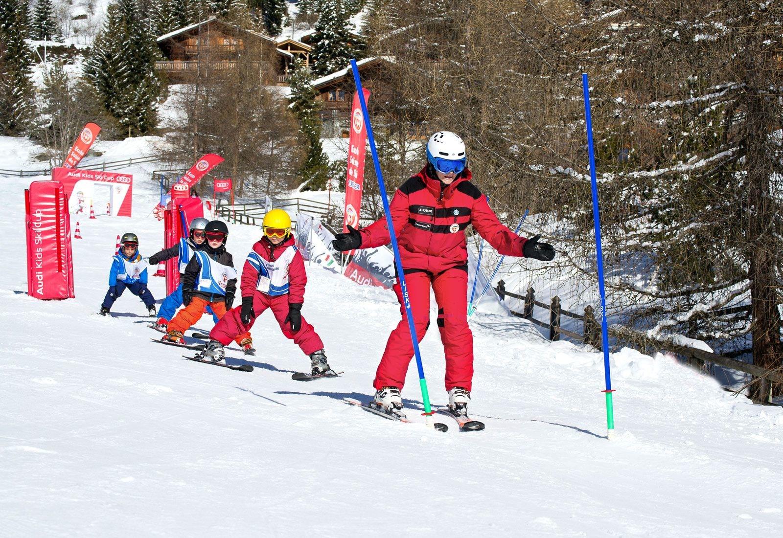 Verbier - Kids Ski Lessons (6-13 y.) for All Levels - Holidays