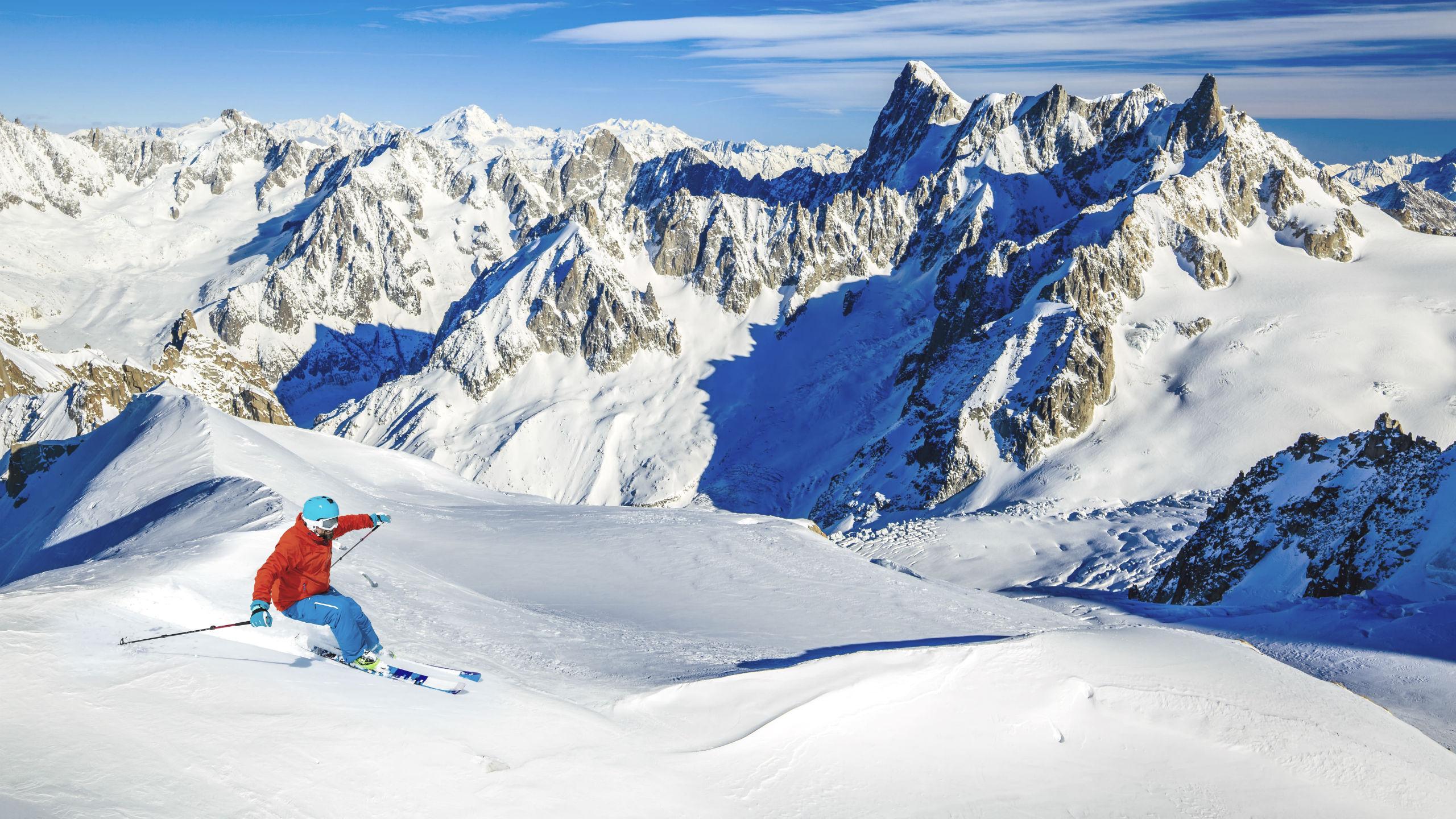 Ski Schools ChamonixMontBlanc Book Ski Lessons & Learn to Ski